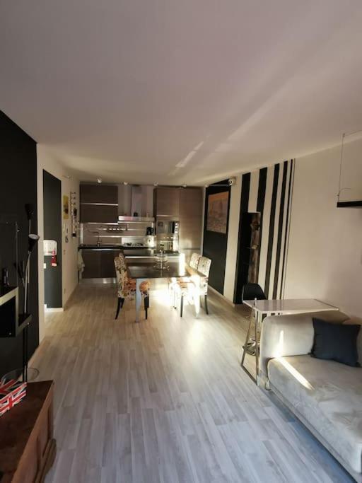 Appartement Il Nido Dell'Artista à Pietrasanta Extérieur photo